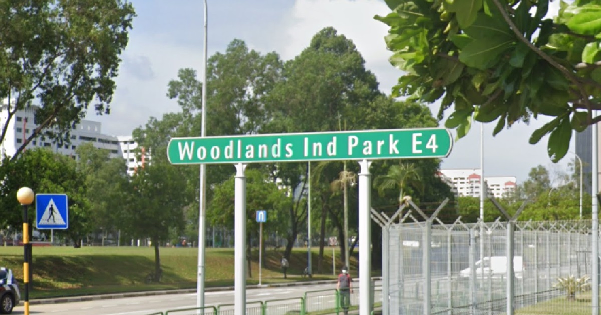 26 Y.O MAN ALLEGEDLY MOLESTED HIS 19 Y.O DRIVING STUDENT @ WOODLANDS, CHARGED