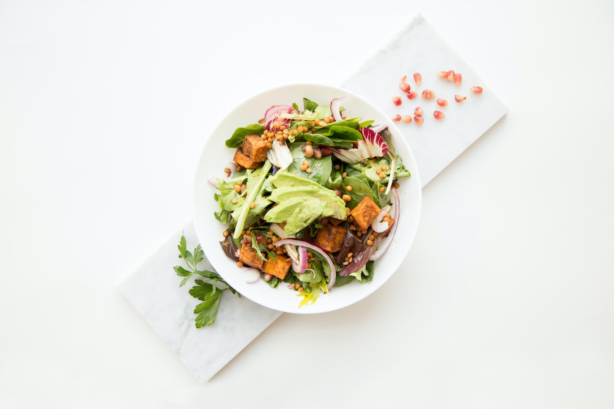 WIFE WHO IS ALLERGIC TO MANY FOODS TURNED VEGAN, HUSBAND GETTING SICK OF COOKING