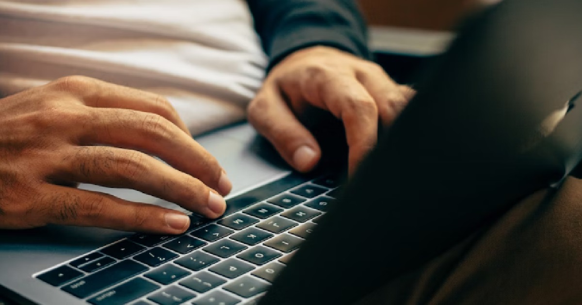 26 Y.O MAN ADVERTISED ROOM FOR RENT ON FACEBOOK, GET MONEY ALREADY GOES MIA, ARRESTED