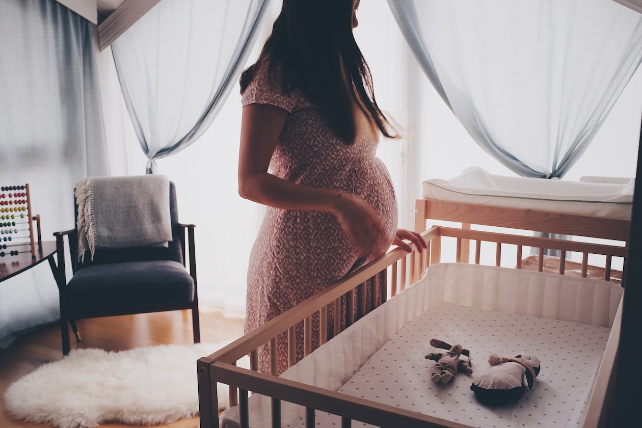 GF FAKES PREGNANCY SO BF WILL PROPOSE TO HER, BREAKS UP AFTER HE FOUND OUT