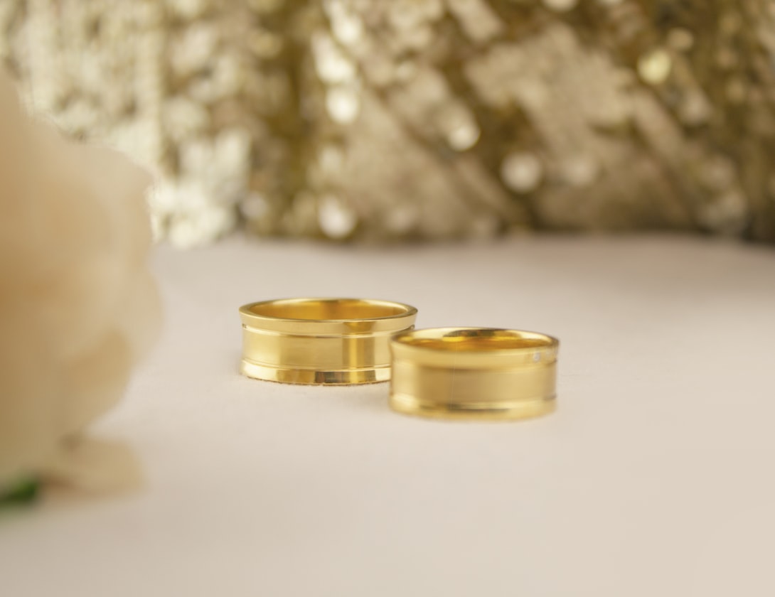MAN USED CREDIT CARD TO BUY GOLD TO GOOD FOR CNY, REGRETS AFTER 2 DAYS OF SHOWING OFF