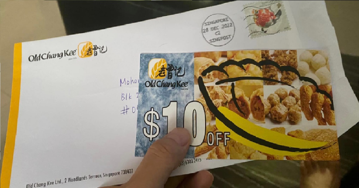 GUY USED $7 NS55 CREDITS & 20 CENTS COIN TO BUY OLD CHANG KEE FOOD, KENA SCOLDED BY AUNTIE