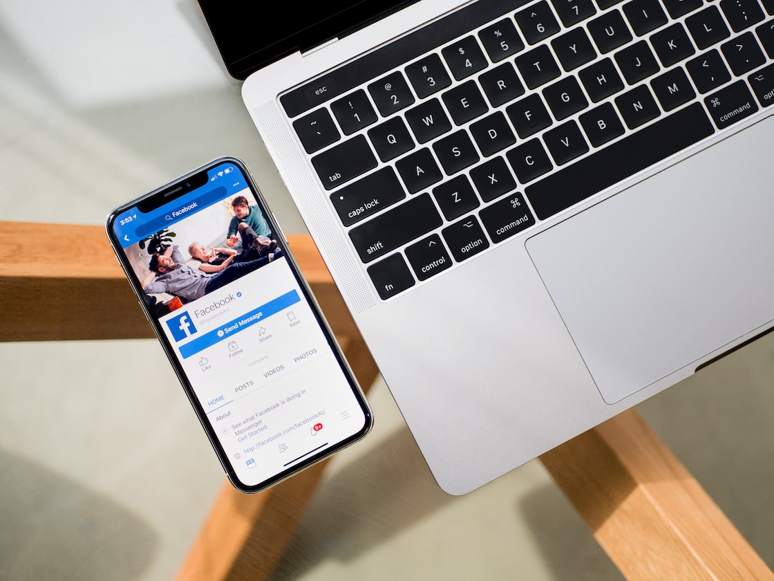 YP SAYS FACEBOOK IS FOR ‘UNCLES’ & ‘AUNTIES’, NOT FOR YOUNG PEOPLE