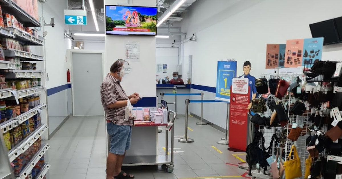 LUCKY SOLO WINNER FROM PUNGGOL TAKES HOME $7.2 MILLION TOTO JACKPOT