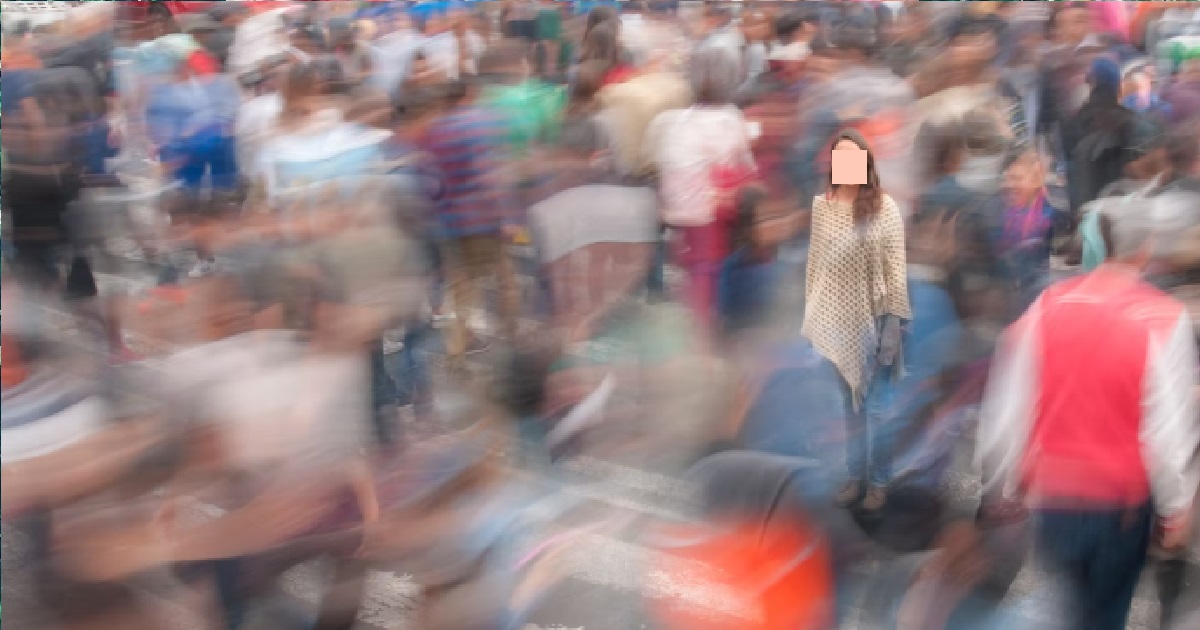 WIFE WANTS TO DIVORCE BECAUSE SHE FELL IN LOVE WITH A STRANGER SHE SAW ON THE STREET
