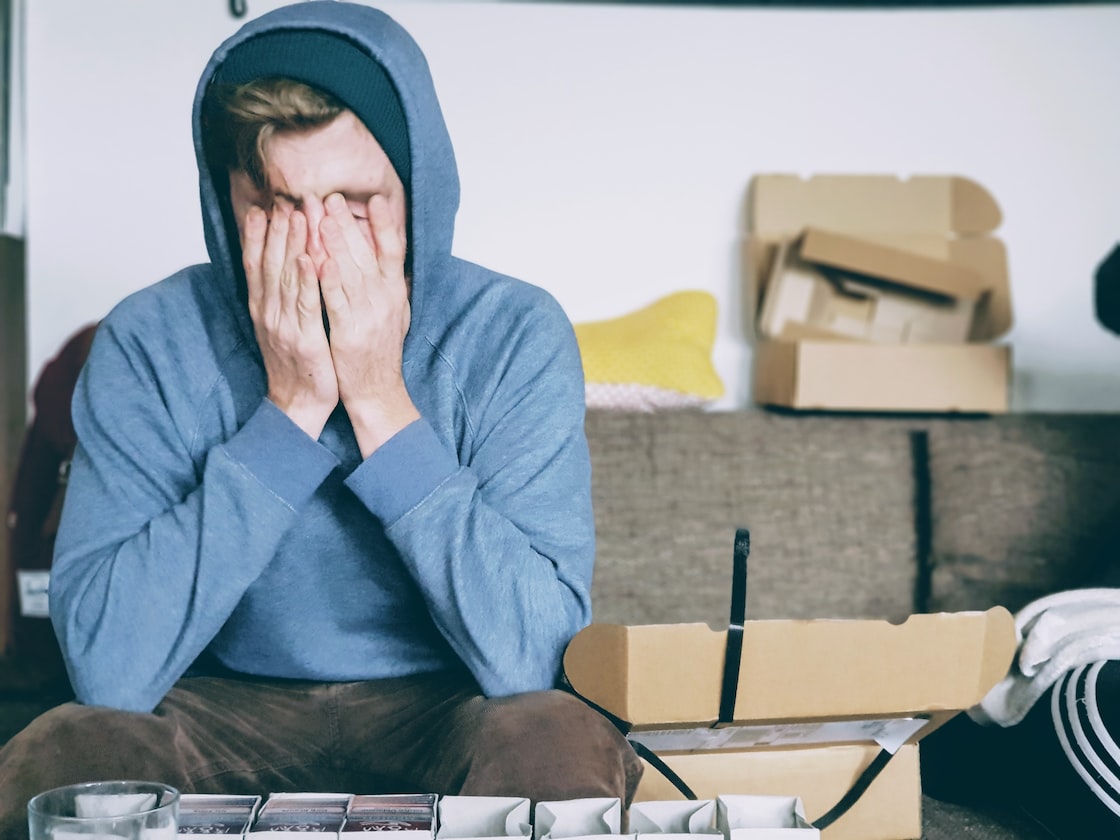 GIRL SAYS SHE IS SICK OF DESPERATE GUYS WHO CHASE HER, A MAJOR TURN OFF