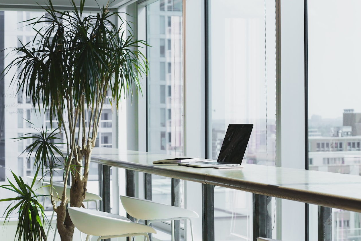 MAN SICK OF COLLEAGUES USING THEIR “BABY” AS EXCUSE FOR POOR PERFORMANCE