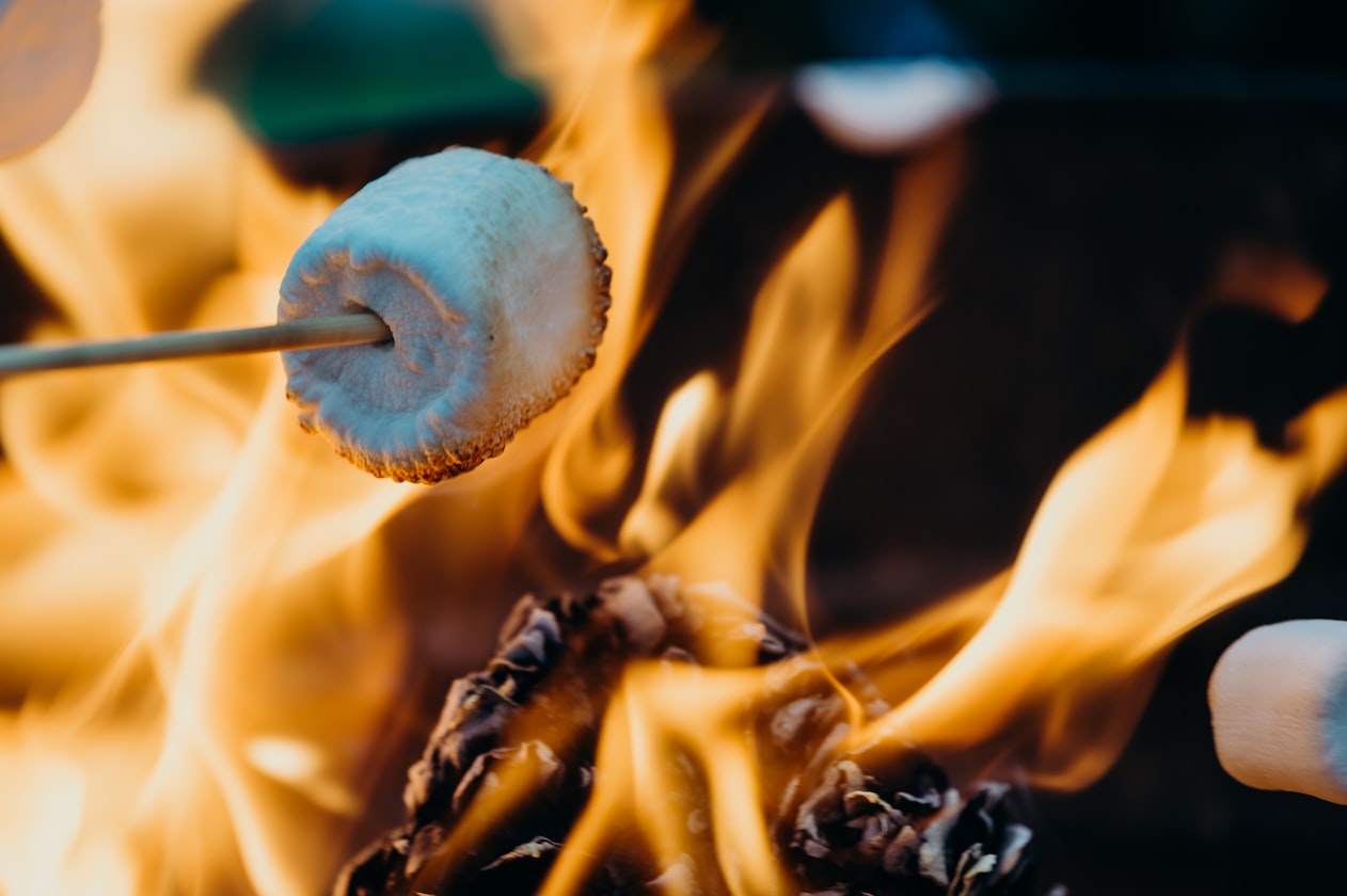MAN PIAK-PIAK WITH DATE NO WEAR ‘HELMET’, SUDDENLY GOT ‘BURNING’ SENSATION