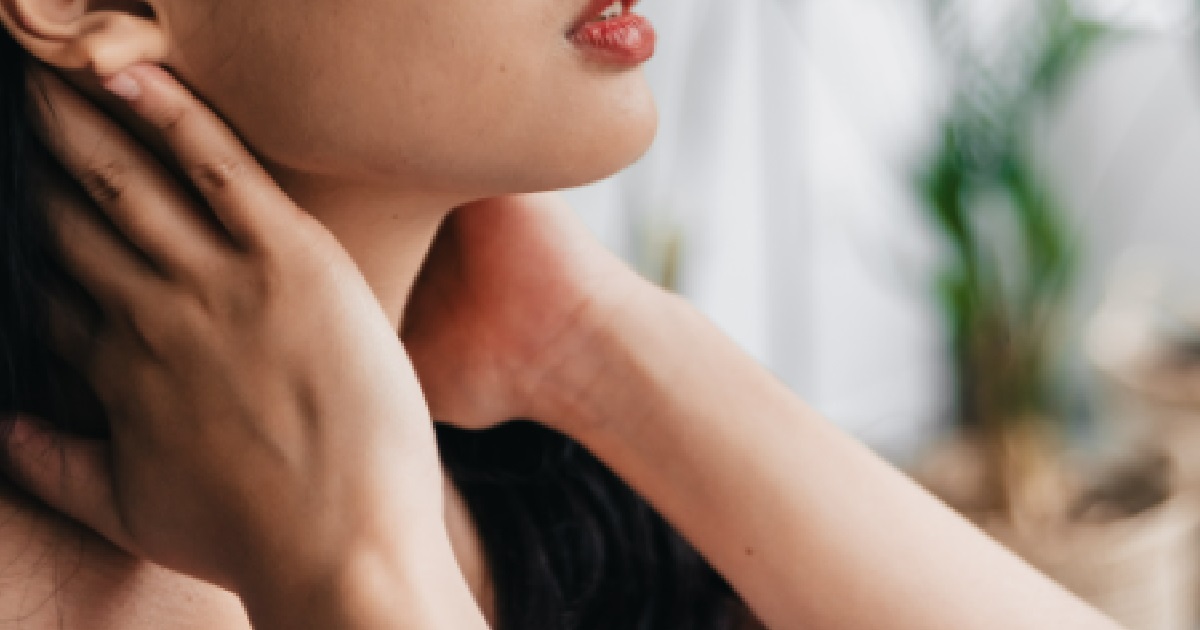 WOMAN FED UP WITH BEING CHOKED IN BED BY THE MEN SHE HOOKS UP WITH – “IT’S NOT HOT”