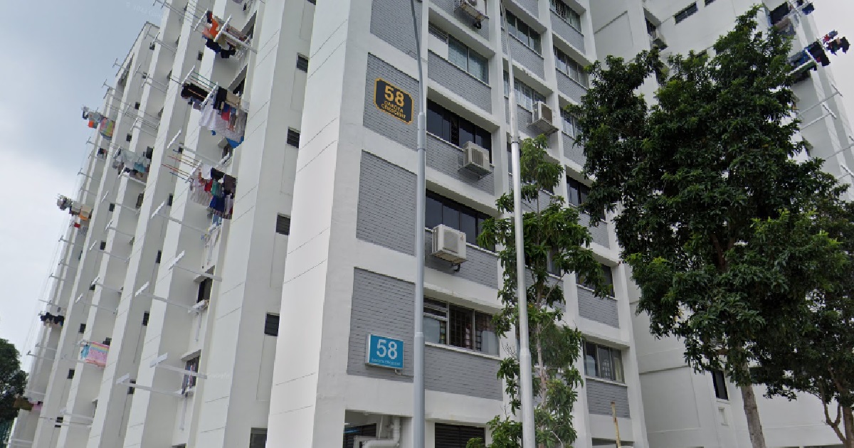 32 Y.O MAN FOUND DEAD @ DAKOTA HDB STAIRCASE, BLOOD SMEARED EVERYWHERE