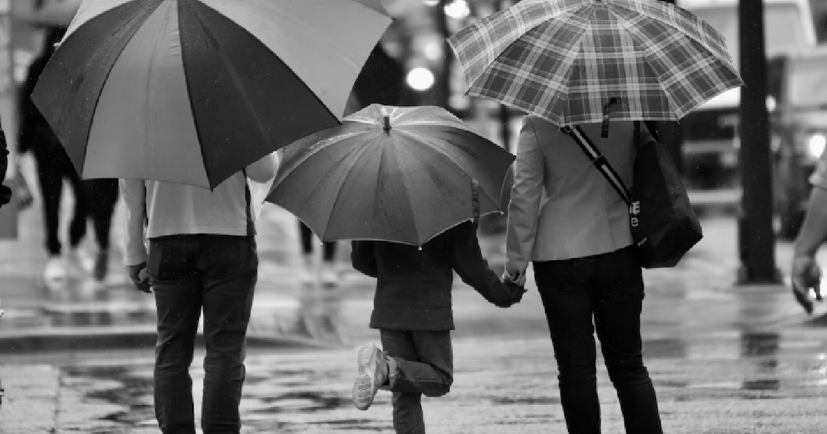 S’PORE WOMAN SAYS HAVING KIDS IS A LUXURY THAT ONLY THE RICH CAN AFFORD