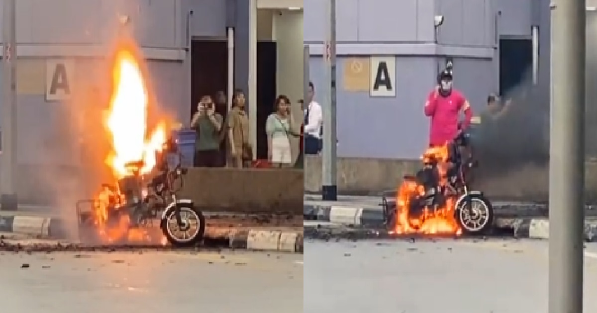 EBIKE EXPLODED & CAUGHT FIRE @ BEDOK MALL, MAKES LOUD POPPING SOUNDS AS FIRE GOT BIGGER