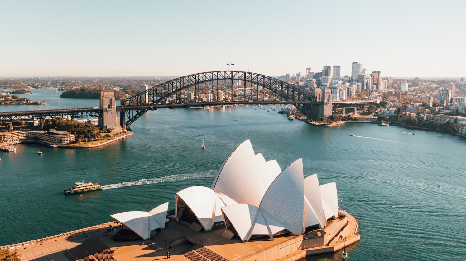 MAN TOOK PARENTS MONEY TO ‘STUDY’ IN AUSTRALIA, DRINKS & PARTIES EVERYDAY INSTEAD