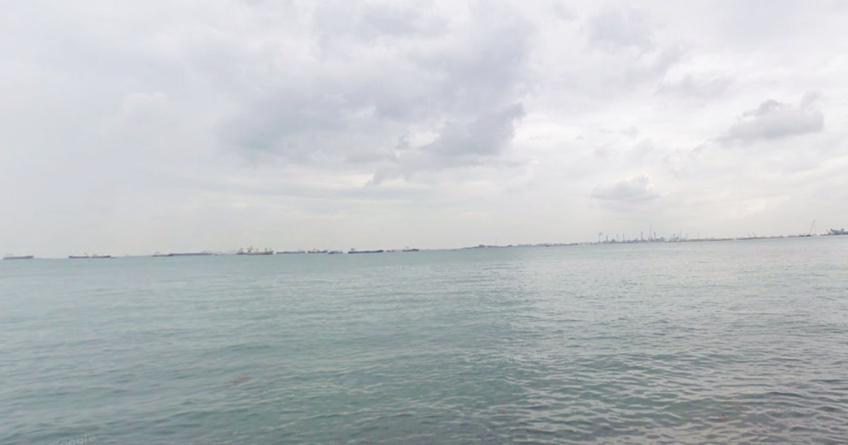 HARBOUR PILOT DIES AFTER FALLING INTO SEA OFF SG SOUTHERN ISLANDS