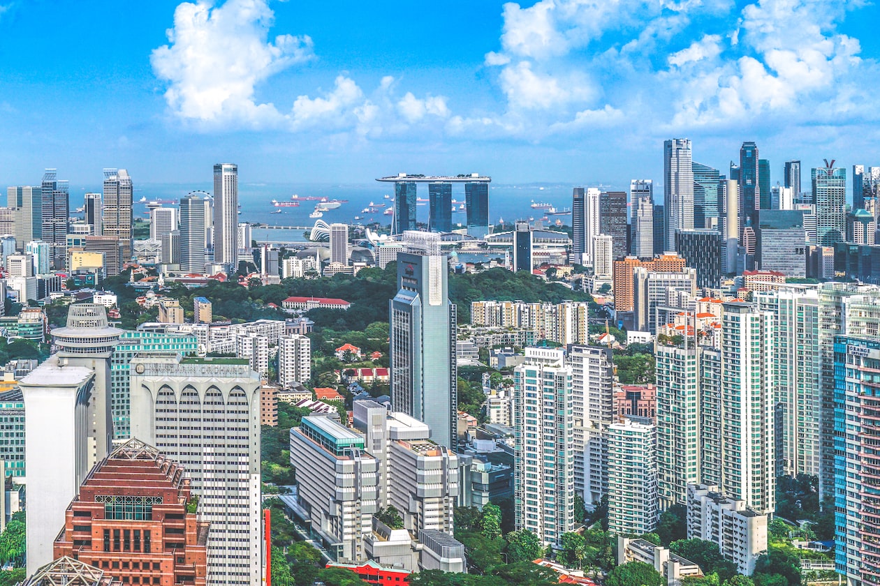 FT STUDENT ASK HOW TO GET SG CITIZENSHIP, NETIZENS TELL HER TO GIVE BIRTH