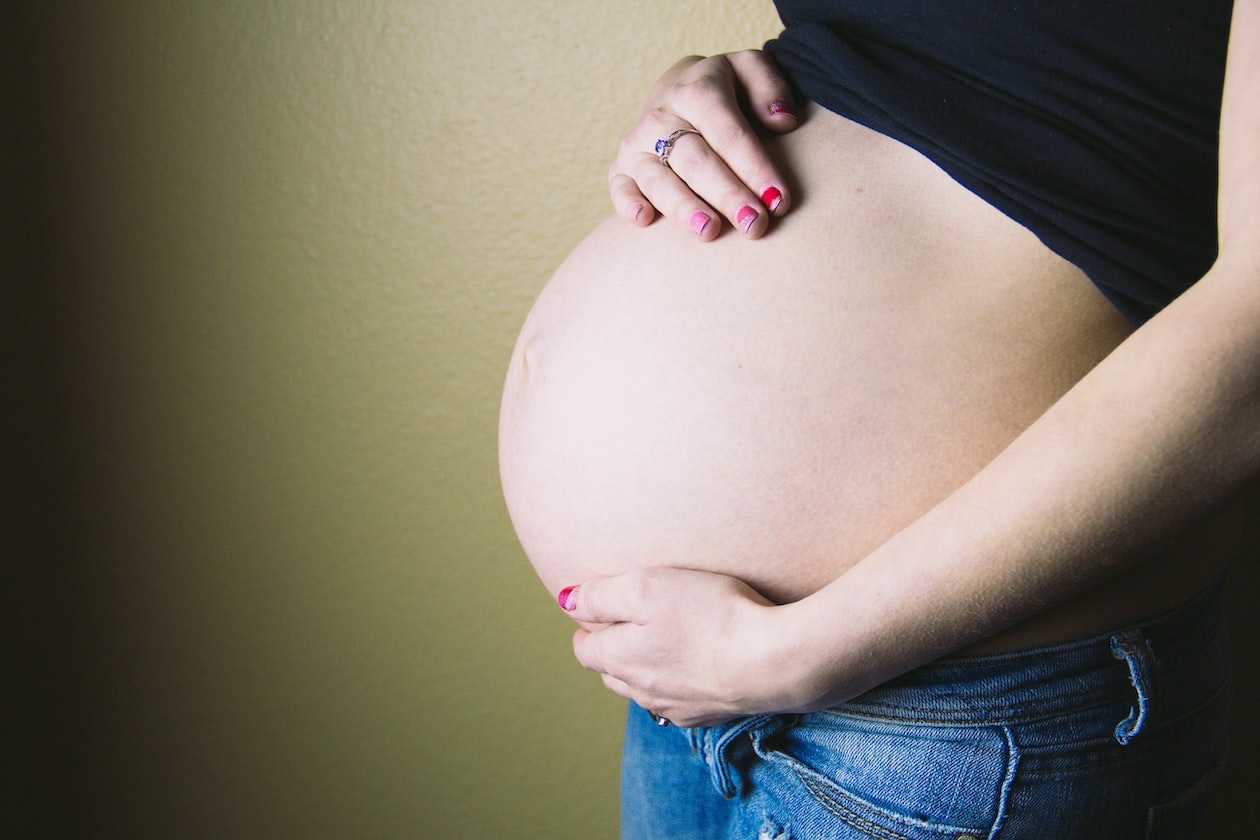 MAN LIVING IN DENIAL AFTER GETTING HIS BEST FRIEND PREGNANT