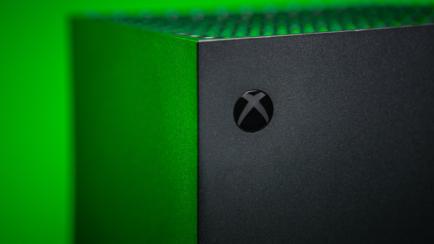 GF THREW BF’S XBOX & PS5 AWAY CAUSE SHE SEEKS ATTENTION, BF DEMANDS COMPENSATION