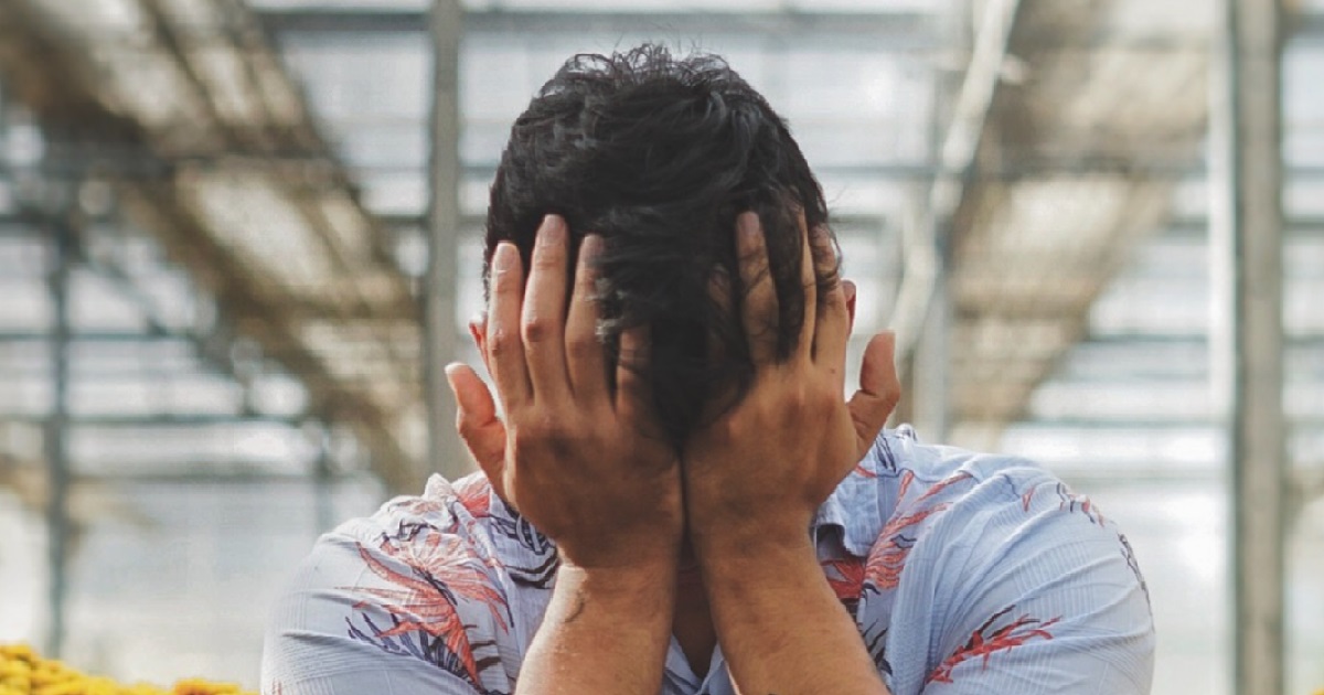 MAN SPIRAL INTO POVERTY AFTER LOSING HIS MENTAL HEALTH & THEN HIS JOB