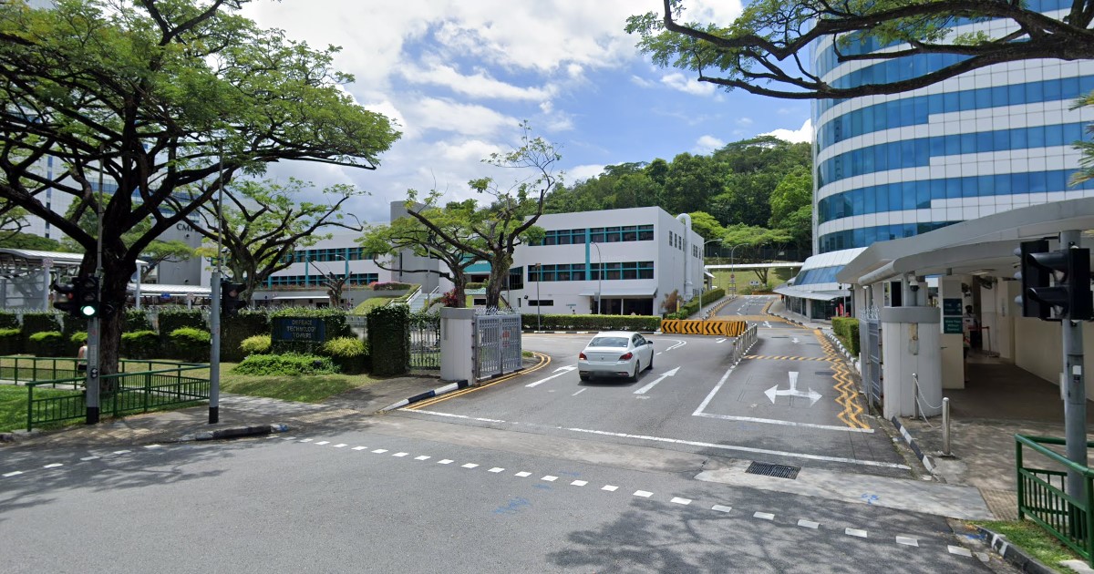 MAN GOING CMPB FOR IPPT CHARGE THE THIRD TIME, SCARED OF GOING TO DETENTION BARRACKS