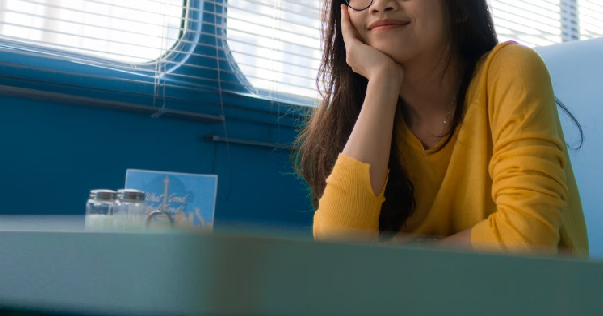 S’PORE GIRL DATES KOREAN EXPAT, WHO THINKS SHE’S WITH HIM JUST BECAUSE HE’S KOREAN