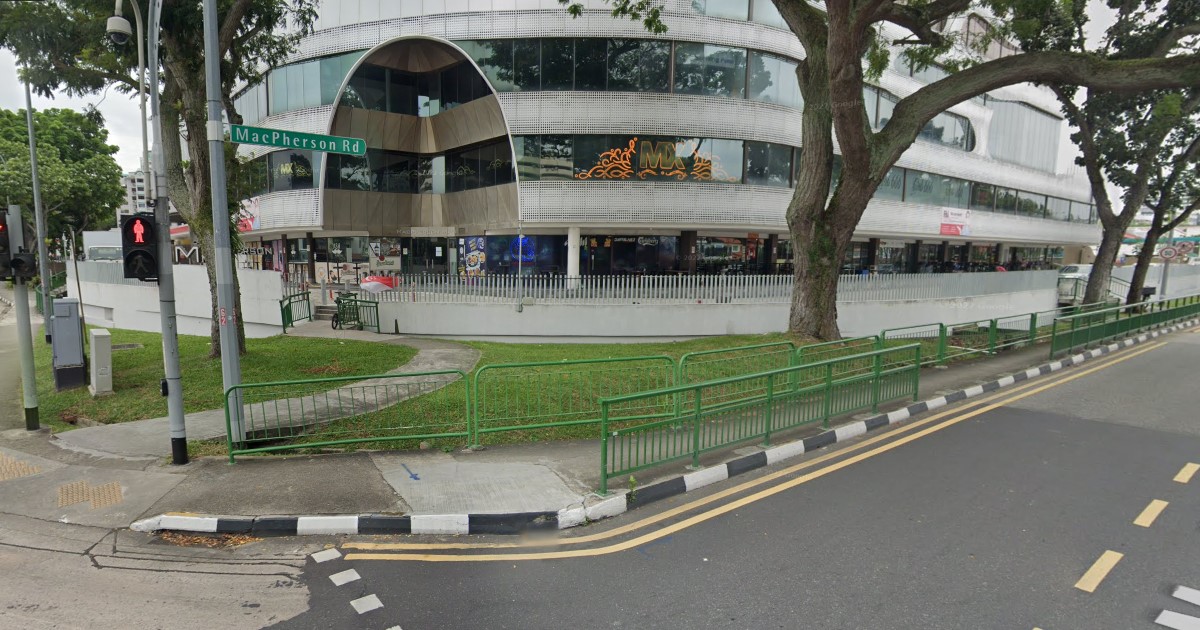 SPORE MAN WANT FIND OVERSEAS WIFE BECAUSE HE SAY HIS STANDARDS SG GIRL WON’T LIKE