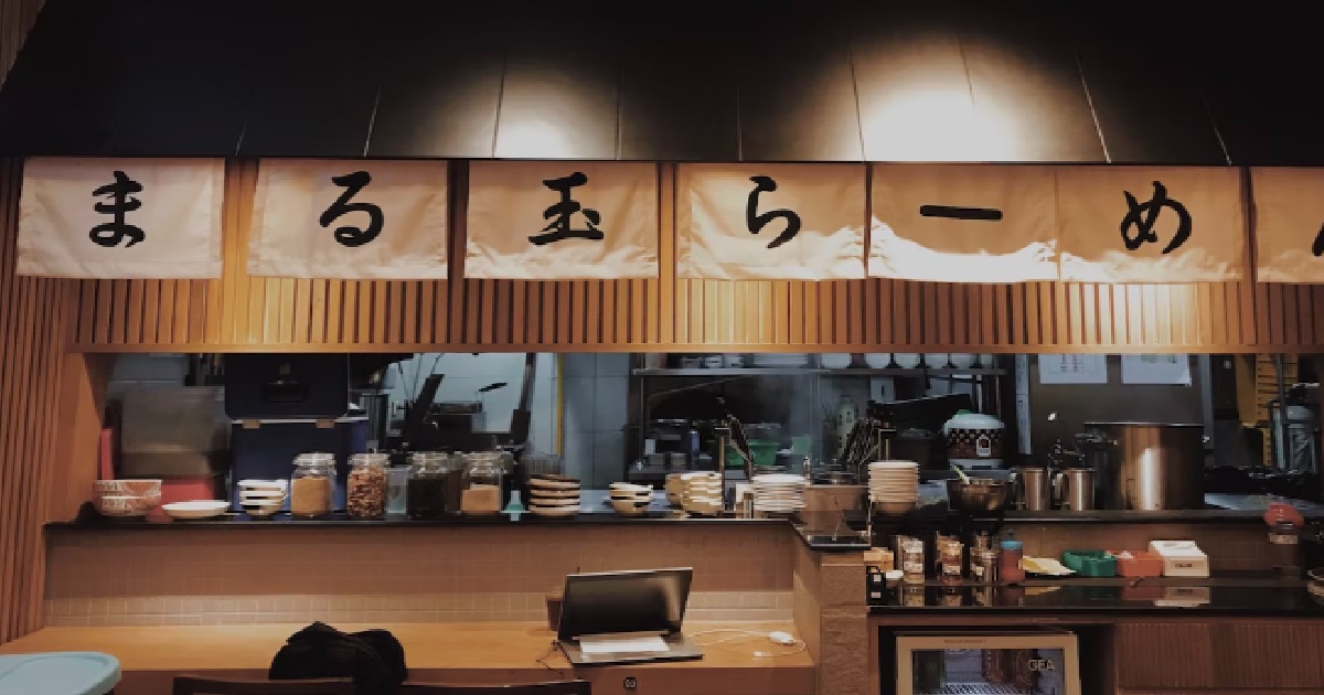 PRC FAMILY UPSET JAPANESE RESTAURANT IN S’PORE PLAYING JAPANESE SONGS, KPKB TO MANAGER
