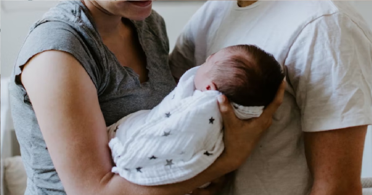 WOMAN SAYS THE MORE CHILDREN YOU HAVE THE POORER YOU WILL BE, & THE KIDS WILL SUFFER