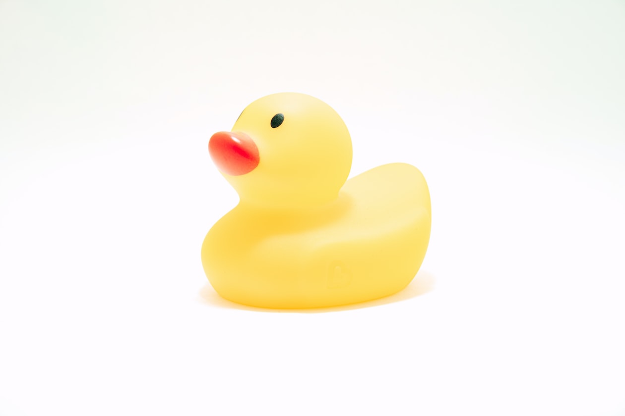 MAN SAYS HE WORK AGENT FOR “DUCK JOINT” AS IF I WANT TO JOIN