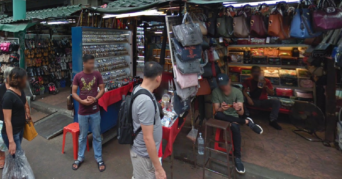 STUDENT CHARGED S$638 FOR A SCREEN PROTECTOR, INCLUDING S$630 FOR “INSURANCE”