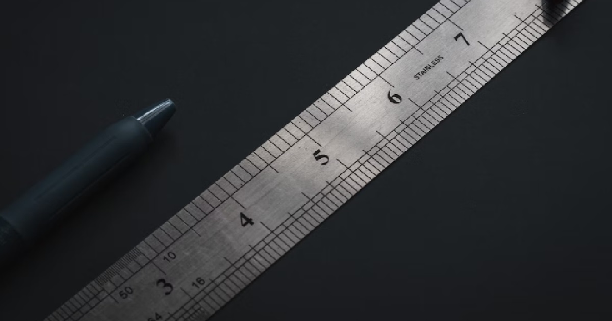 MAN HAOLIAN HIS KKJ LONG, GF MEASURE IT & IT’S SMALLER THAN HIS CLAIMS, NOW HE ANGRY