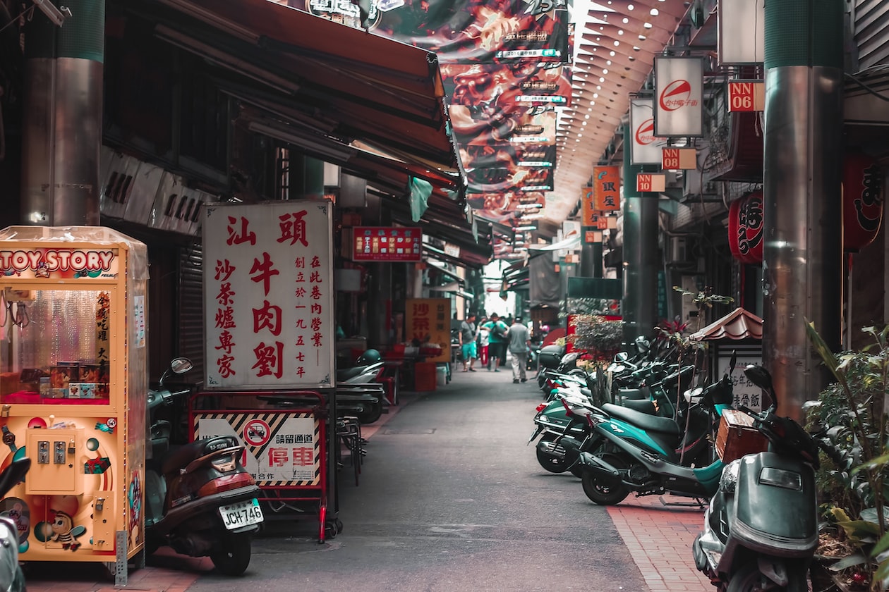 S’POREAN GUY PROMISES TAIWAN GIRL HE WILL DATE HER IF SHE LOSES 30KG
