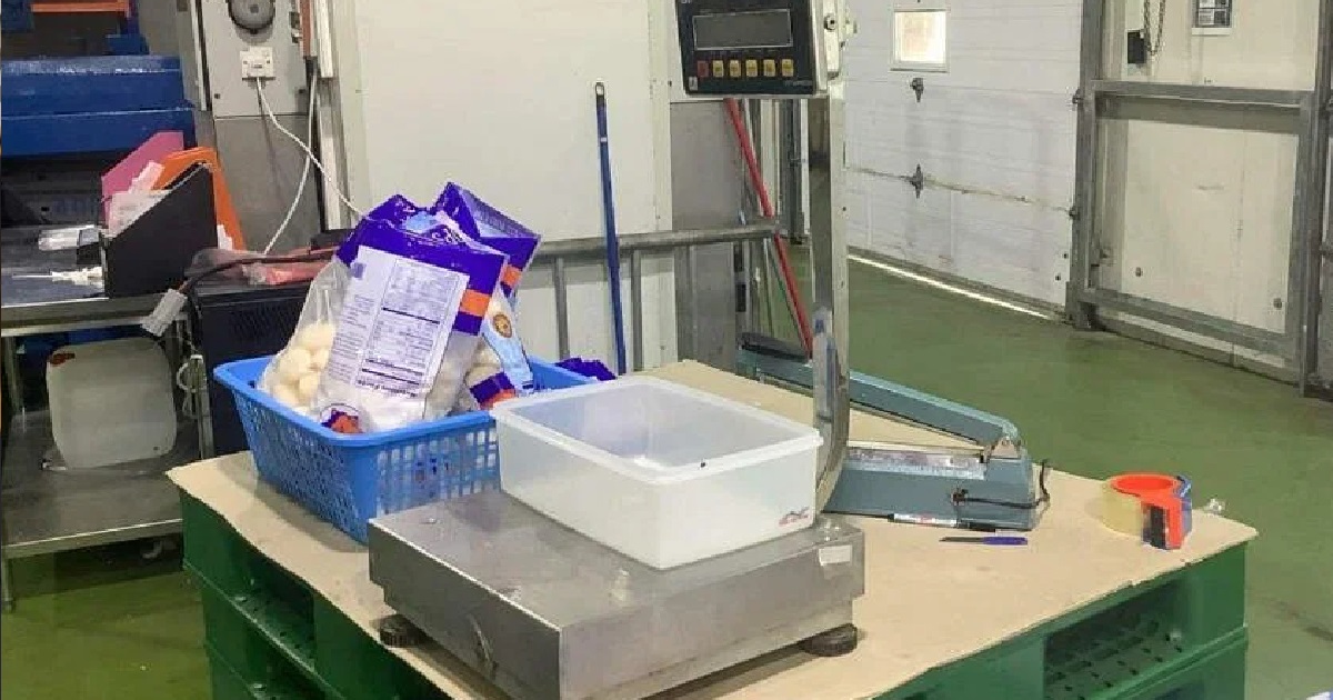 S’PORE FOOD SUPPLIER CHANGED EXPIRY DATES & REPACKED RAW SCALLOPS, FINED $10K