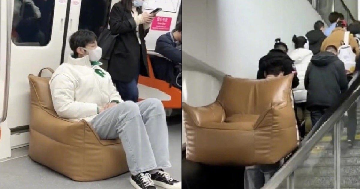MAN CAN’T FIND SEAT INSIDE TRAIN SO HE BRING HIS OWN SOFA, CARRY AROUND LIKE BAG
