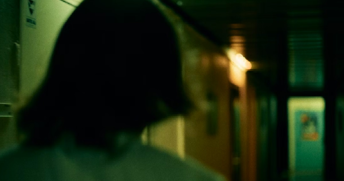 GIRL ONLY IN HER MID-20S COMPLAINS THAT HER BIOLOGICAL CLOCK IS RUNNING OUT