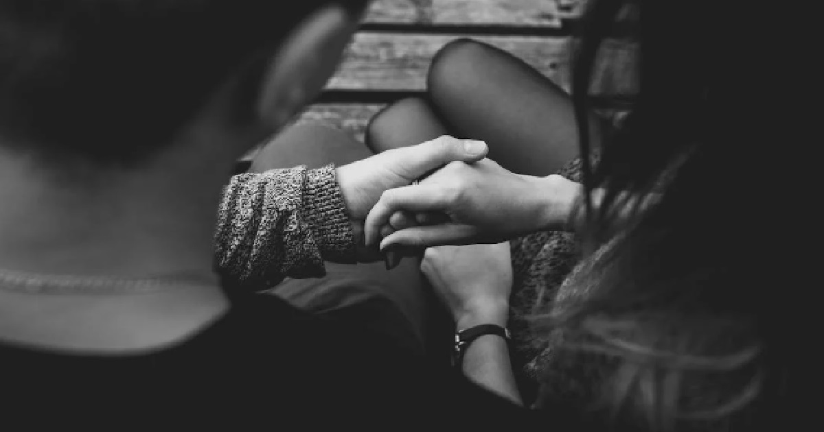 STRUGGLING COUPLE EVERY MONTH GOT NEW PROBLEMS TO PAY, LESS THAN $1K SAVINGS