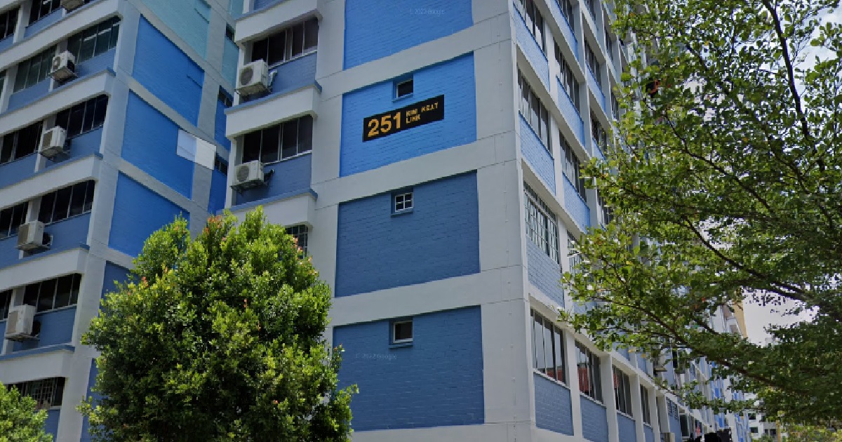 SICKO LANDLORD @ TPY HDB USED TENANT’S PANTIES TO PCC, CAUGHT ON CCTV & POLICE ALERTED