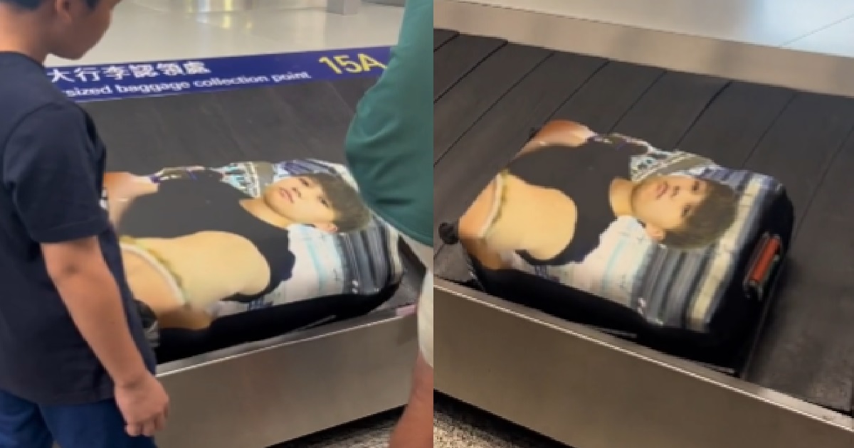 GUY PRINT HIS FACE ON HIS LUGGAGE SO NOBODY WILL DARE STEAL IT AT AIRPORT