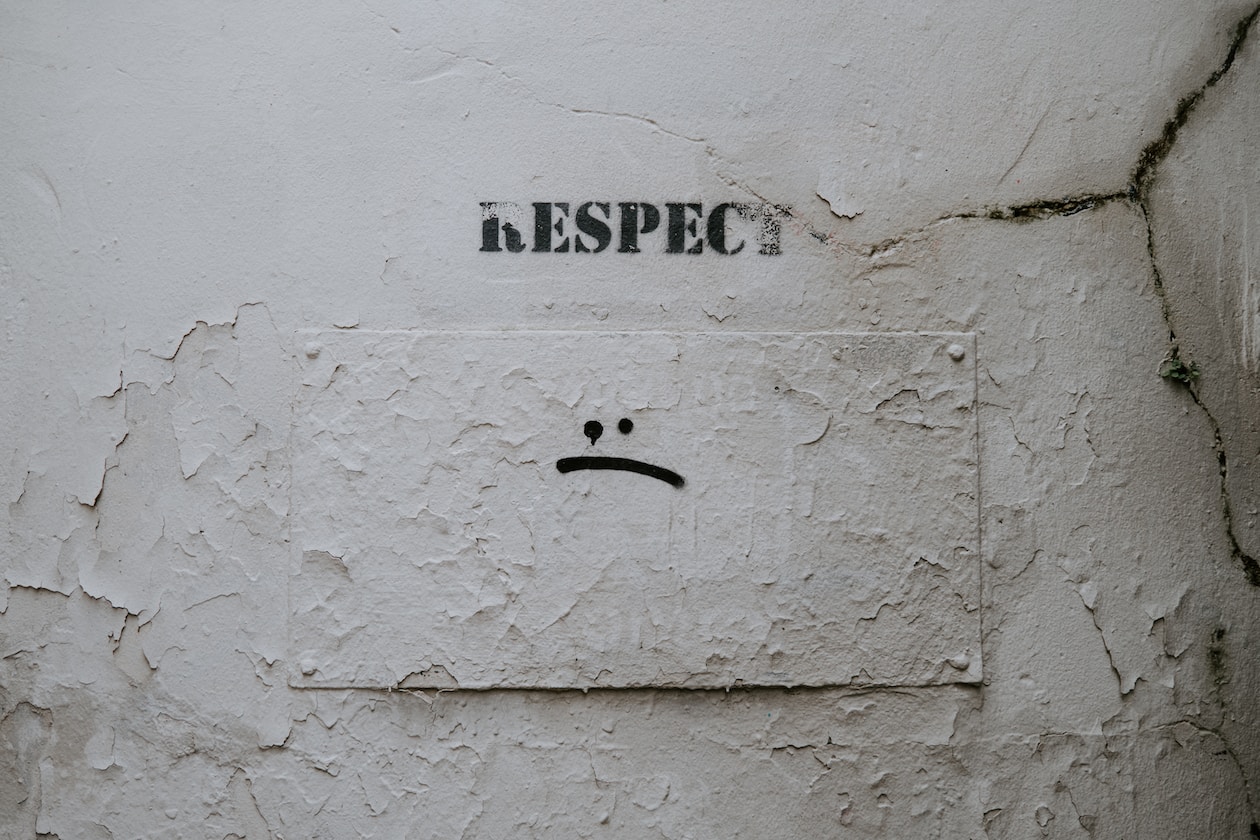 MAN SAYS MUTUAL RESPECT AMONG FRIENDS OFTEN DESTROYED BY GOSSIPS