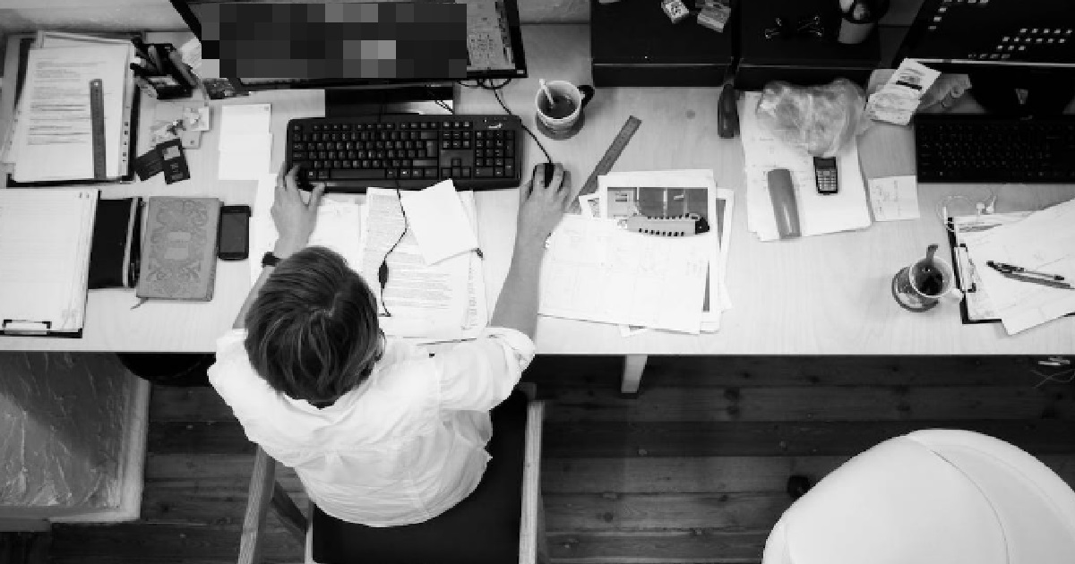 MAN QUITS TOXIC JOB BECAUSE SALARY LOW, COMPANY IMMEDIATELY OFFER HIM HIGHER PAY BUT TOO LATE