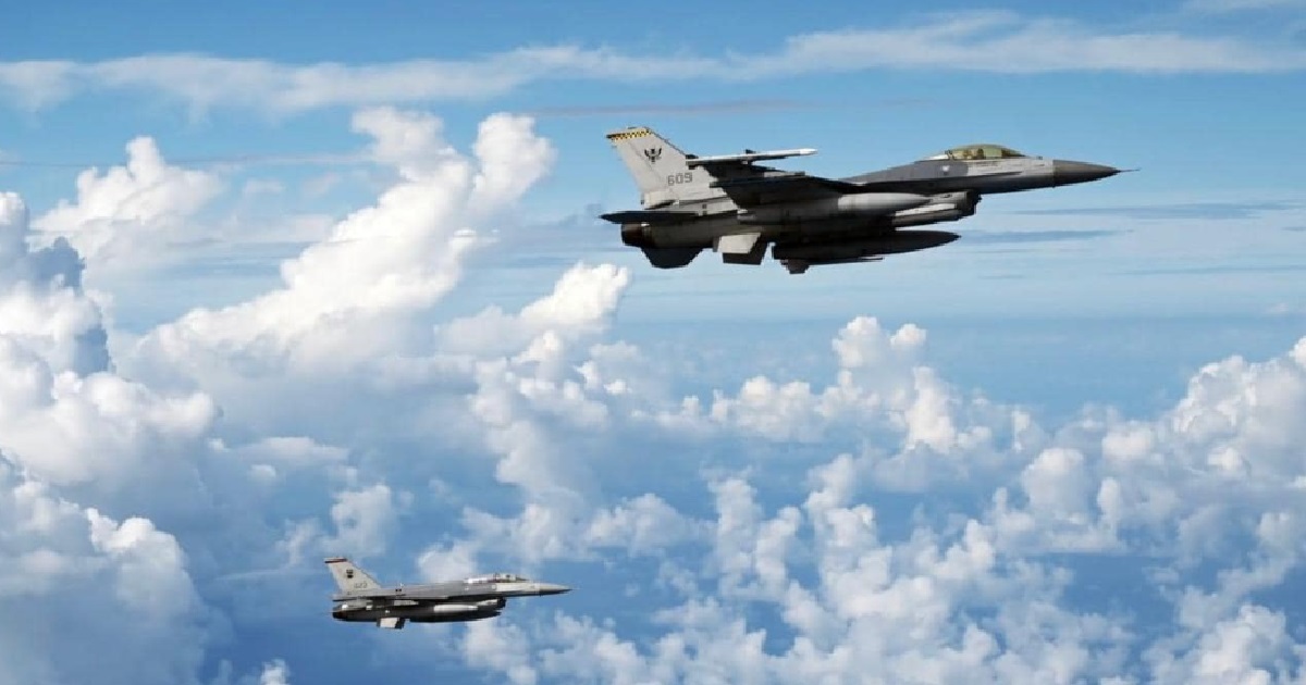 S’PORE SCRAMBLES F-16 FIGHTER JETS AFTER M’SIAN CHOPPER FLEW OVER S’PORE STRAIT