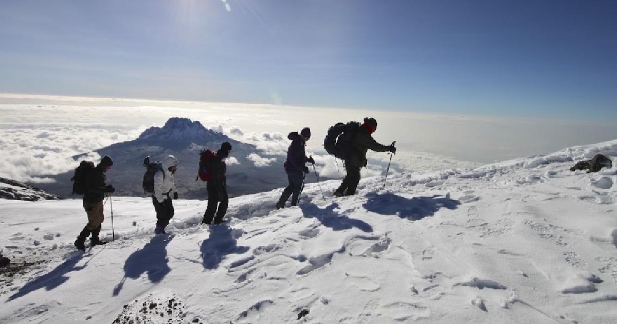 28 Y.O S’POREAN MAN DIED FROM ALTITUDE SICKNESS WHILE CLIMBING MT KILIMANJARO