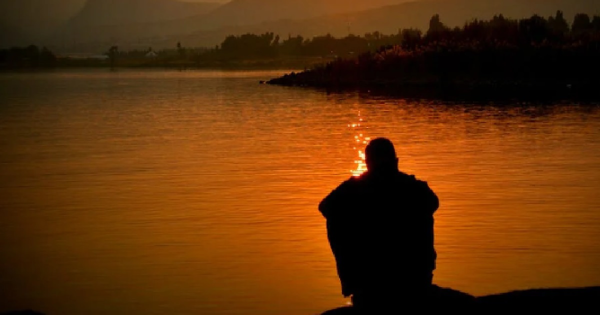 SINGLE FATHER-OF-3 LEFT WITH $10, GOT LAID OFF & CAN’T AFFORD TO FEED HIS KIDS