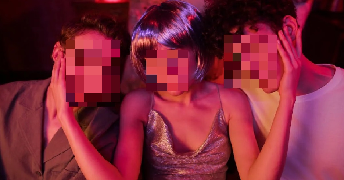 GIRL’S “VERY OPEN” COLLEAGUE ASK IF SHE WANT TO “PIK POK PIK POK” WITH HER BF