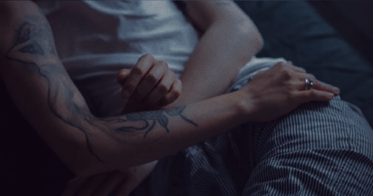 GF TELLS BF THAT HE IS BORING IN BED, TELL HIM HER EX WAS MORE “ENTERTAINING”