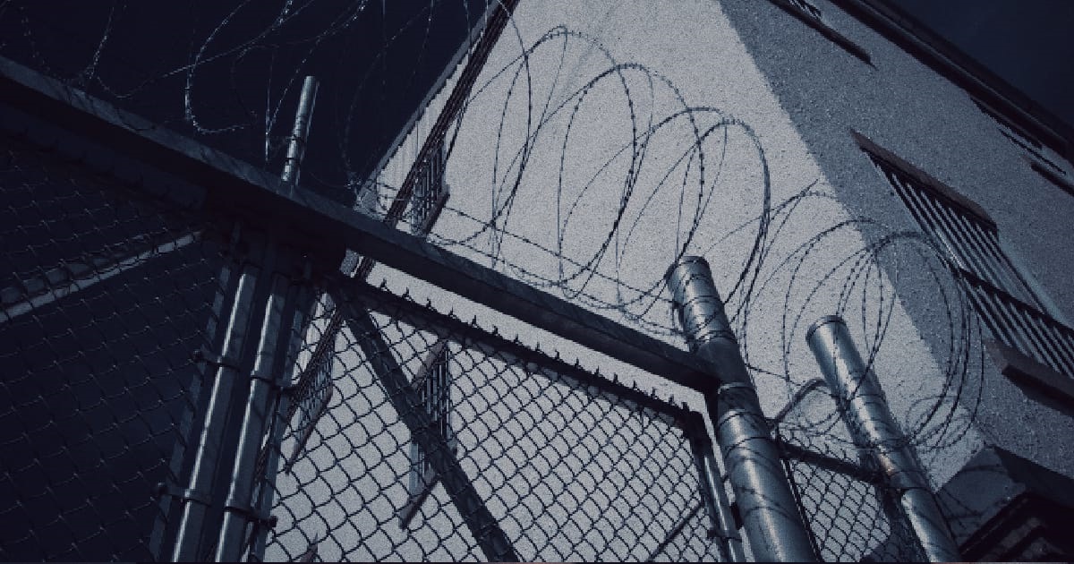 SINGLE DAD JOBLESS SINCE RELEASE FROM JAIL, DOWN TO HIS LAST $23 & CAN’T FEED DAUGHTER