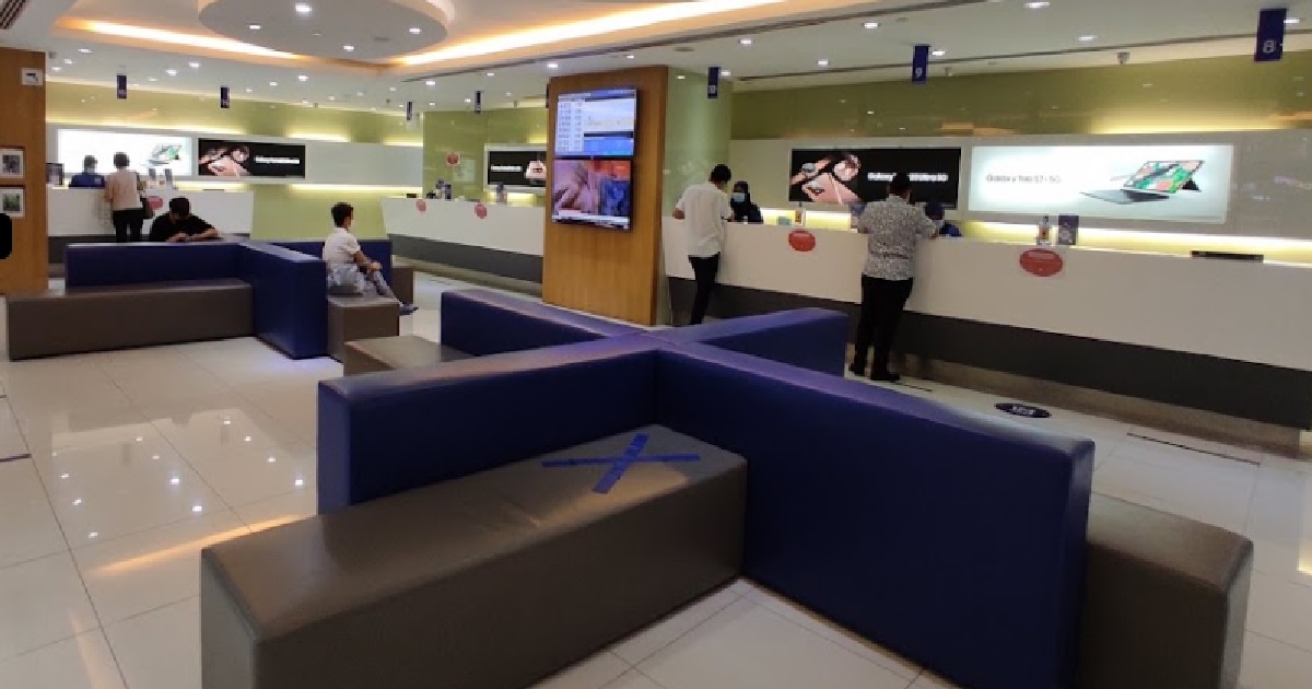 GUY’S PHONE GOT WIFI PROB, GOT CHARGED $100 BY SAMSUNG SERVICE CENTRE FOR “DENTS” INSTEAD