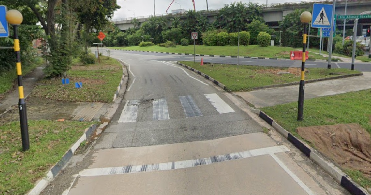 MAN DROVE WITHOUT LICENSE & KILLED CYCLIST @ JURONG, VICTIM BLED FROM EARS & NOSE