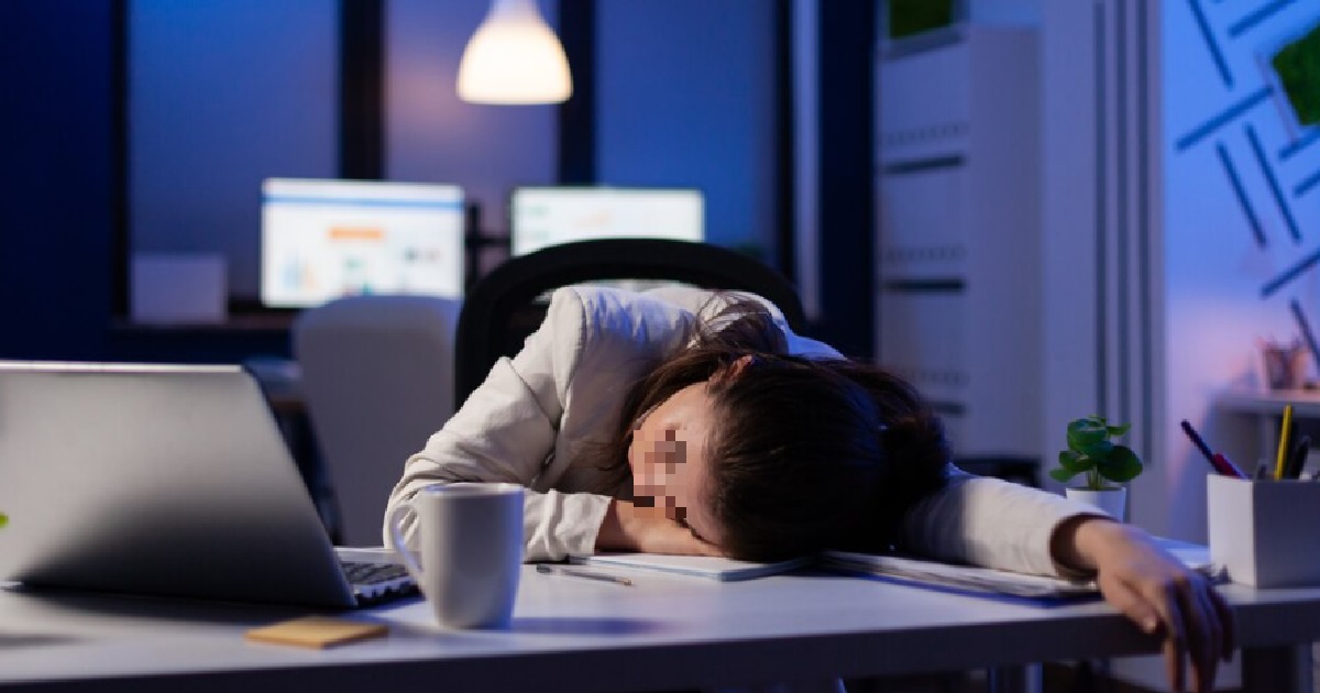 BOSS SAY MUST WORK DURING LUNCH BREAK & OT UNTIL EVENING, OR NO PROMOTION