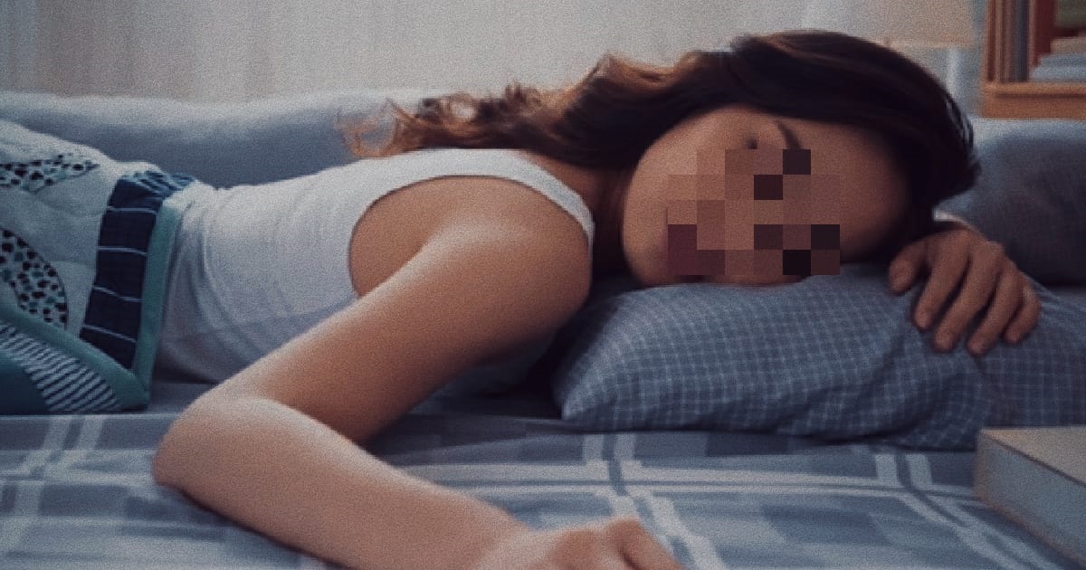 GIRL ANGRY AT BF BECAUSE HE CHEATED ON HER IN HER DREAMS, POOR GUY CONFUSED