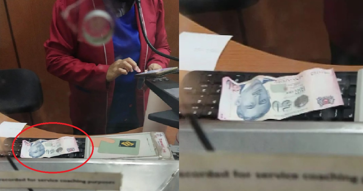 MAN TRIES TO TOP UP EZ-LINK CARD, SMRT STAFF REJECTS HIM BECAUSE THE $50 NOTE “LOOKS OLD”